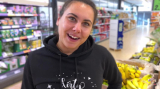 : Jenny_Stella - Vom Supermarkt-Verkaeufer dreist in den Arsch gefickt  Mit krasser Fotzen-Zerstoerung
